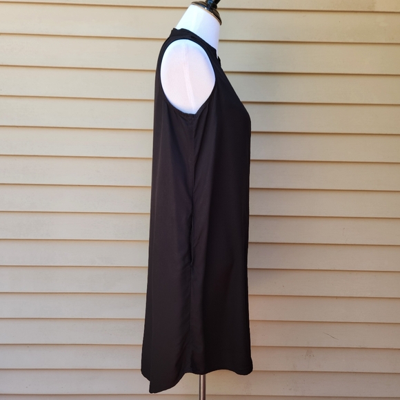 Time & Tru Black Sleeveless Dress V-Neck Pockets Solid - Picture 8 of 12